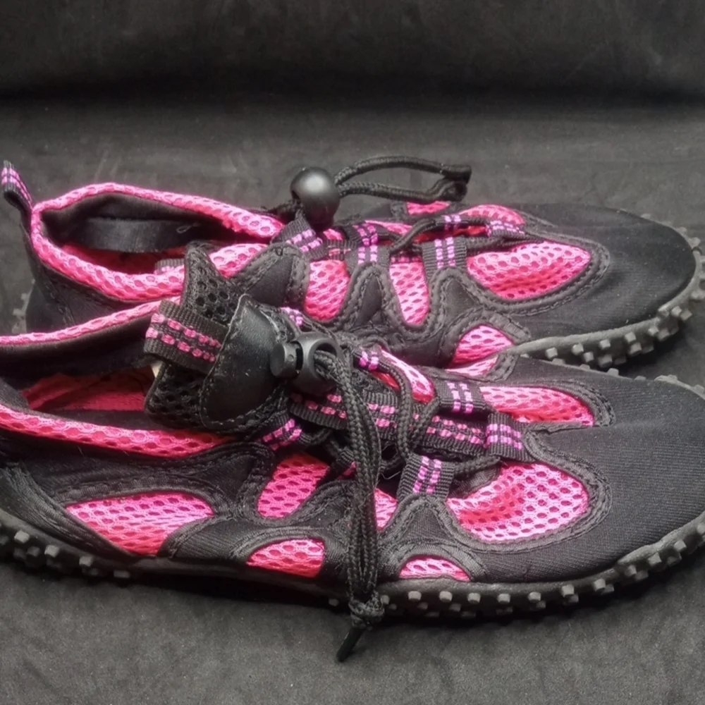 Ladies Size 7 Pink and Black Water Shoes with Rugged Sole and Breathable Mesh
